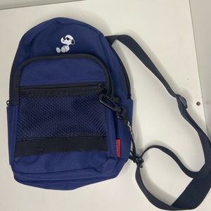 Snoopy one strap backpack